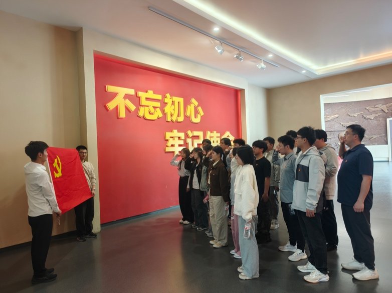 物理系硕士第二党支部与应用物理系硕士